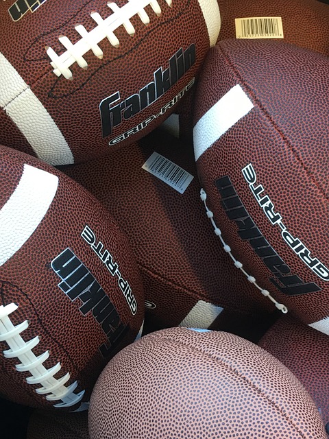 【足球】周日006意甲联赛推荐：科莫VS那不勒斯.